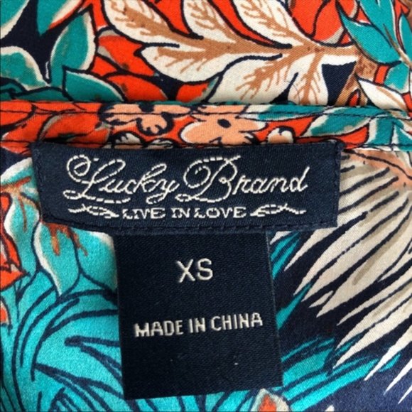 💜 Lucky Brand 100% Silk Floral Tank Top Size XS - Picture 3 of 3